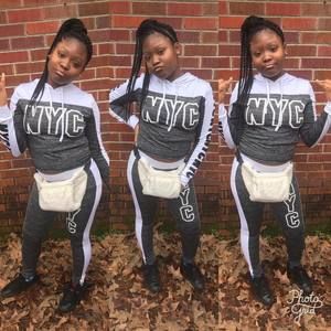 Meet your Posher, Eve